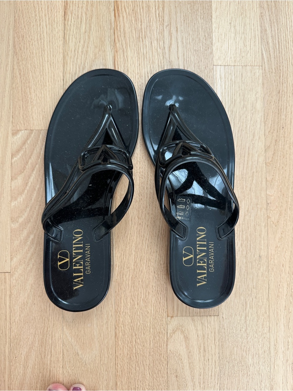 Valentino Garavani Glossy Black Jelly Thong Sandals never worn